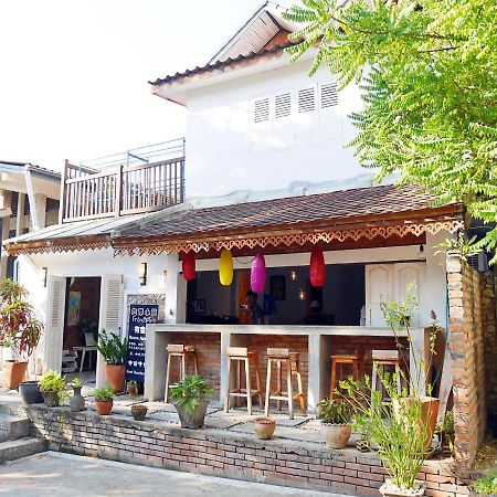 Frangipani Inn Luang Prabang Exteriör bild