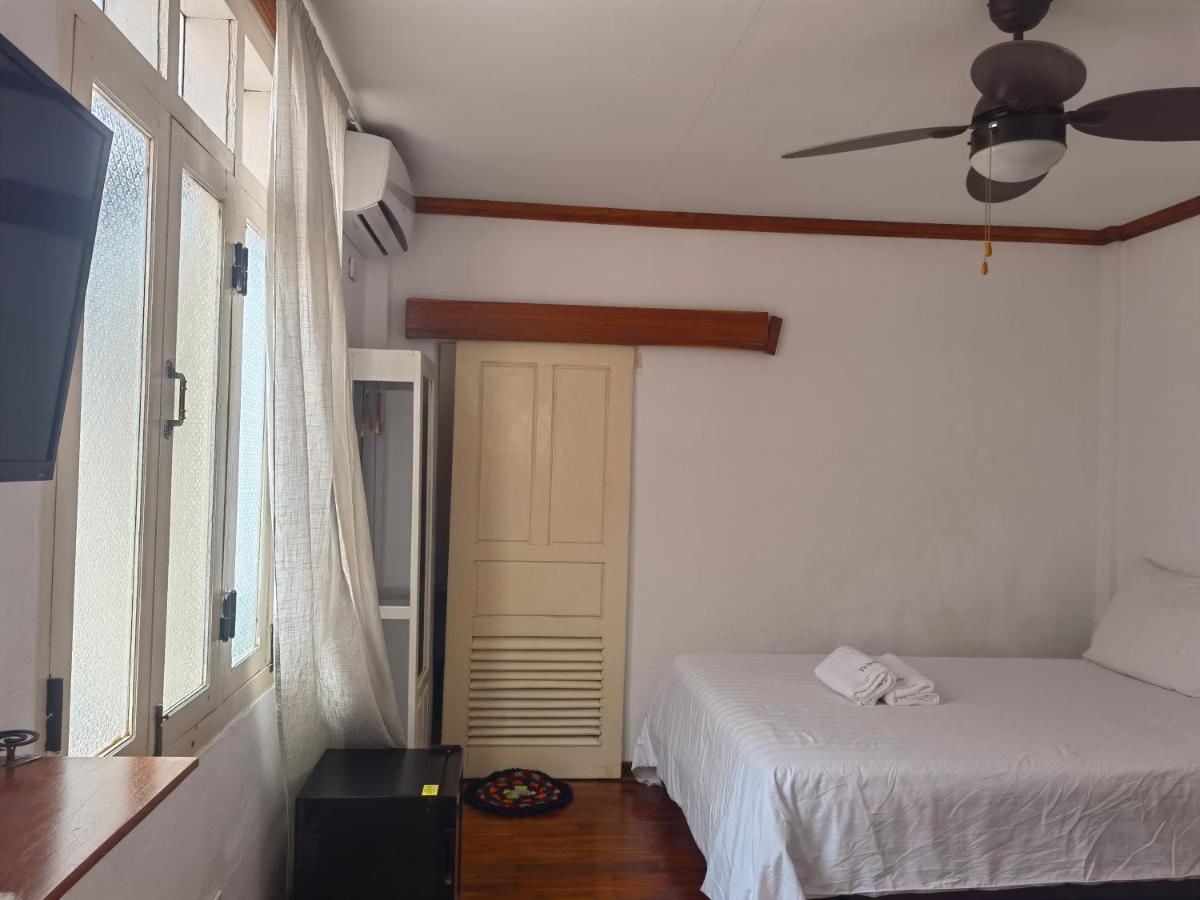 Frangipani Inn Luang Prabang Exteriör bild