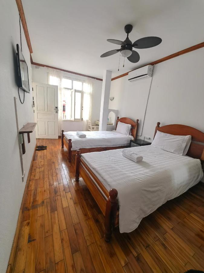 Frangipani Inn Luang Prabang Exteriör bild